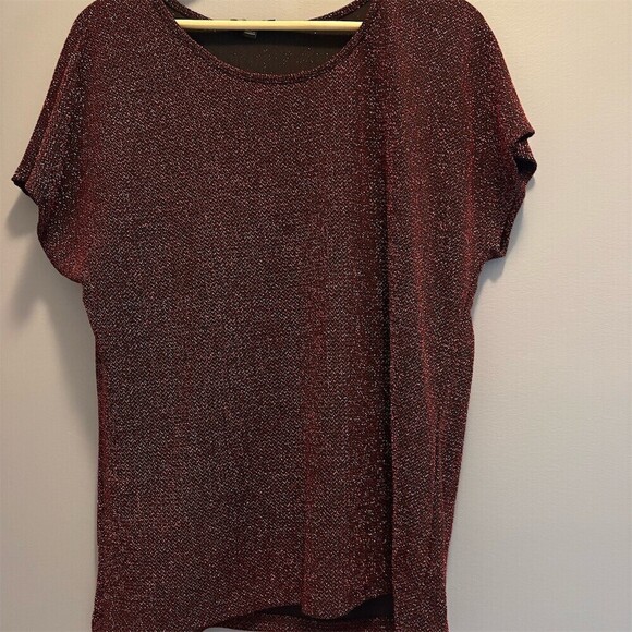 Elementz Tops - Elementz Blouse Womens XL Red Black Geometric Metallic Sparkle Short